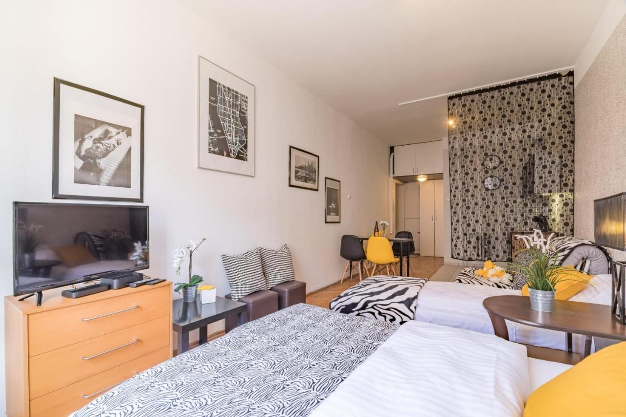Rent like home - Oławska 1 Wrocław Zewnętrze zdjęcie